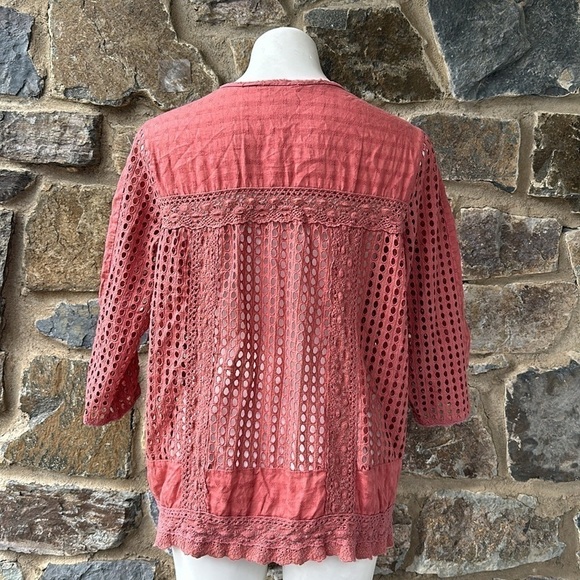 Sundance Terracotta pink eyelet popover blouse top Size Large - Picture 6 of 7